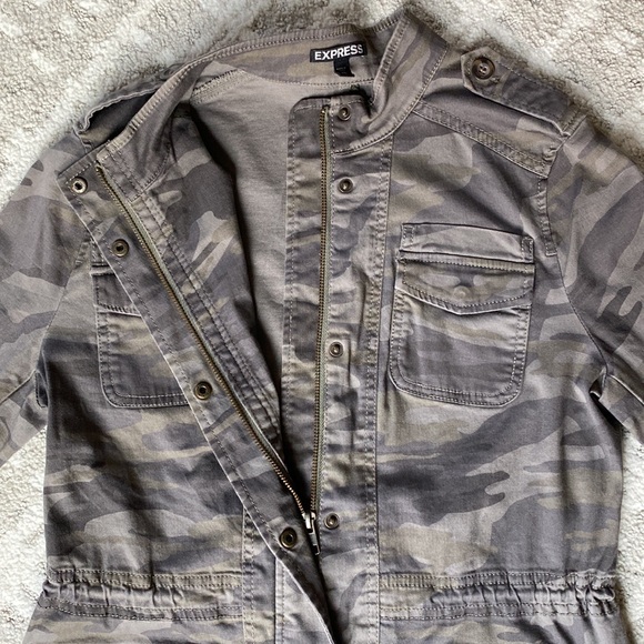 •Express• Camo Army Military Utility Jacket - Picture 8 of 15